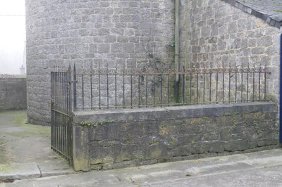 10.2 - Grille (église) - Emptinne