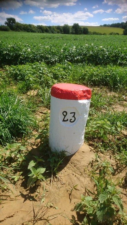 04.5 - Balise - Borne km - Natoye (Chée de Namur k23)