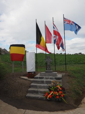 11.3 - Monument aux morts - Crash aérien - Hamois
