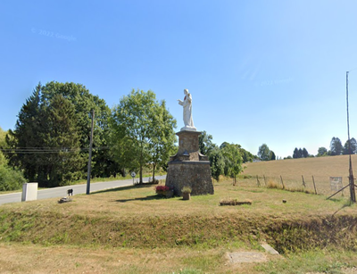 18.1 - Statue Christ - Sacré Coeur - Natoye